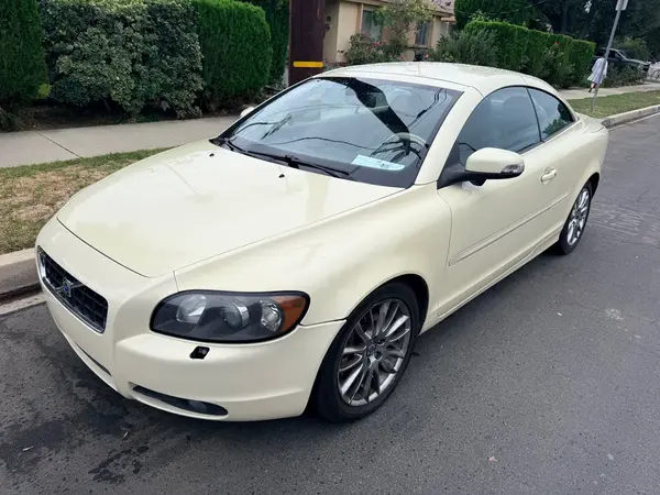 Volvo C70 T5